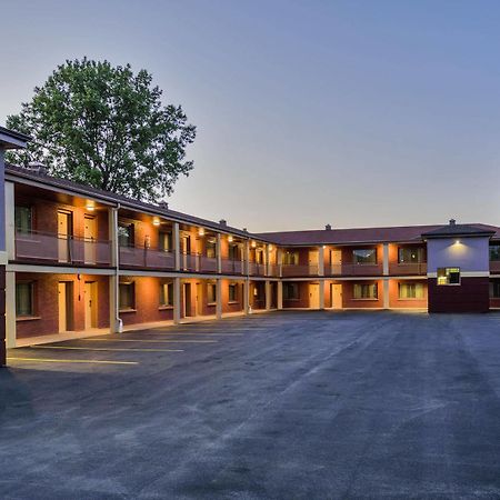 Aarya Hotel By Niagara Fashion Outlets Niagara Falls Ngoại thất bức ảnh