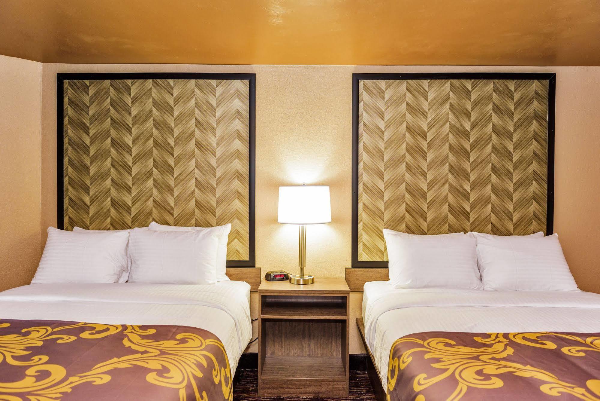 Aarya Hotel By Niagara Fashion Outlets Niagara Falls Ngoại thất bức ảnh